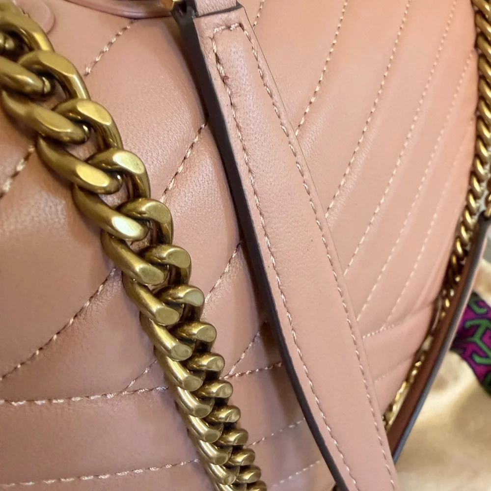 NWOT Tory Burch Kira Chevron Quilted Leather Convertible Bag Meadow Sweet